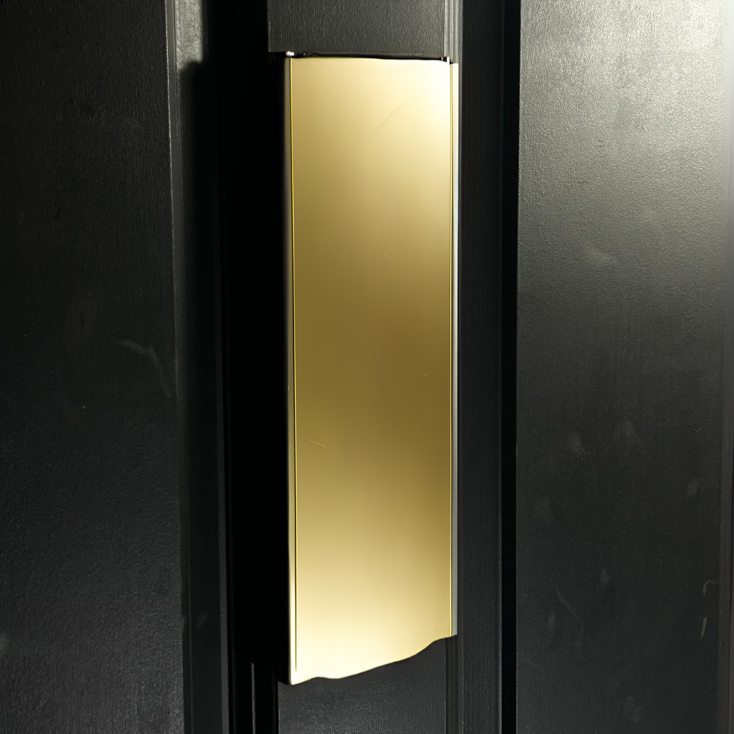 The Metal Vertical Magflap™ | MK3 Letterbox Draught Excluder